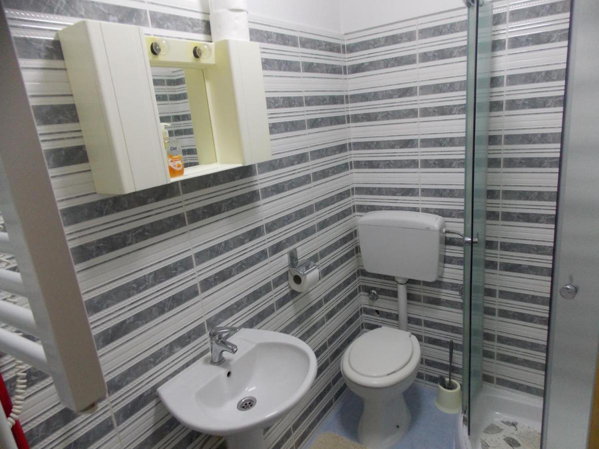 Hanifa apartmani Rovinj Exterior foto