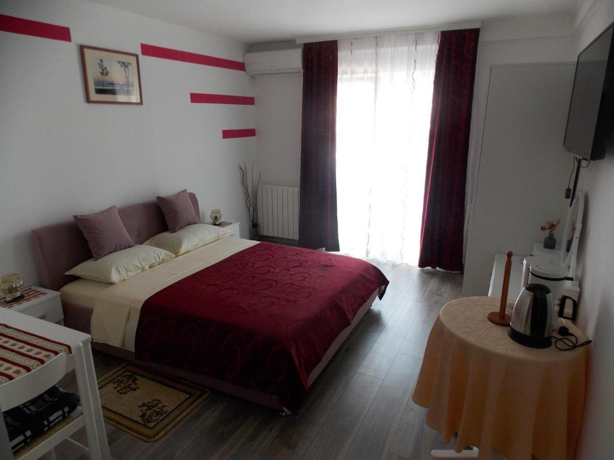 Hanifa apartmani Rovinj Exterior foto
